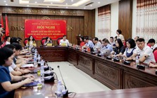 Agribank cùng Đoàn đại biểu Quốc hội thành phố Hà Nội trao 1 tỷ đồng hỗ trợ xây dựng Nhà Đại đoàn kết