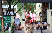 Đường phố Hà Nội thông thoáng trong khai giảng