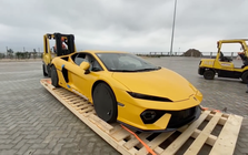 Cường Đô-la ‘khoe’ Lamborghini Temerario đầu tiên về Việt Nam, tiết lộ siêu xe giá khoảng 20 tỷ đồng là quà tặng cho khách mua nhà
