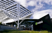 Những tỷ USD kéo Nvidia sâu hơn vào cuộc đua AI đầy rủi ro