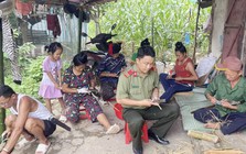 Điều kỳ diệu từ những đôi đũa tre trong "xóm chạy thận" của chàng Thượng sĩ Công an trẻ