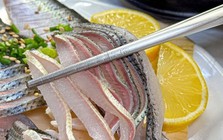 3 loại cá KHÔNG NÊN ĂN kẻo nạp toàn kháng sinh, kim loại nặng vào người
