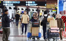 Núi lửa ở Indonesia phun trào, một số chuyến bay của Việt Nam bị ảnh hưởng