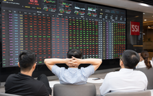 VN-Index trước “gọng kìm” Fed - BOJ: Nội lực vĩ mô có đủ sức giữ nhịp thị trường?