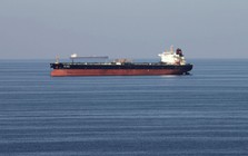 Dầu Brent tiến sát mốc 99 USD/thùng giữa "chảo lửa" Trung Đông