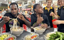 1 triệu người xem nhân viên phở Lệ “giải cứu” vị khách Tây lần đầu ăn phở Việt Nam
