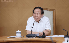 Sách giáo khoa khan hiếm, nhiều phụ huynh và học sinh khó mua được sách, Phó Thủ tướng ra chỉ đạo 'nóng'