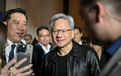 Jensen Huang, Steve Jobs và Elon Musk thừa nhận sợ hãi khi phải phát biểu trước đám đông: 'Tôi không sinh ra để biểu diễn, tôi chỉ là một anh chàng kỹ sư thôi'