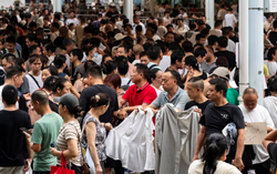 Kinh tế Trung Quốc xáo trộn chưa từng có trong gần 50 năm