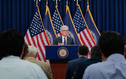 Fed hạ lãi suất lần thứ ba trong năm: Tác động gì tới khoản vay mua nhà, mua xe và tiết kiệm của người dân Mỹ?