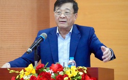TS. Nguyễn Quốc Hùng: “Nhiều khách hàng vay tìm mọi biện pháp để trốn nợ, hoặc trả gốc không trả lãi, thậm chí lập hội nhóm bùng nợ” TS. Nguyễn Quốc Hùng: “Nhiều khách hàng vay tìm mọi biện pháp để trốn nợ, hoặc trả gốc không trả lãi, thậm chí lập hội nhóm bùng nợ”
