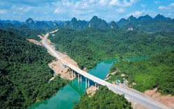 Đầu tư, thi công, quản lý vận hành 64km hầm cầu, 845km cao tốc và quốc lộ, 7 cầu cấp đặc biệt... Đèo Cả lãi 564 tỷ đồng sau 9 tháng