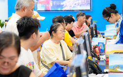Du lịch dịp hè bắt đầu sôi động