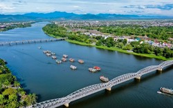 Tập đoàn xây dựng hàng đầu Trung Quốc từng tham gia xây cầu Tứ Liên vừa đề xuất đầu tư hạ tầng tại Huế