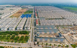 Đừng vội ôm vàng khi "hầm trú ẩn" này đang ảnh hưởng nhiều từ dòng vốn đầu cơ, giới đầu tư sành sỏi đang âm thầm gom bất động sản đón sóng mới