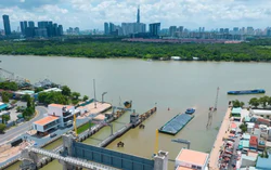 Thi công dự án chống ngập 10.000 tỷ, kênh Tẻ - Đôi tạm cấm luồng