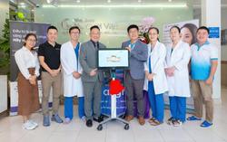Bác sĩ Nguyễn Hữu Minh khởi nghiệp từ trăn trở chăm sóc răng miệng của người miền Trung