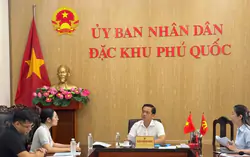 Chủ tịch đặc khu Phú Quốc cảnh báo bẫy mua bán 'đất chỉ tay'