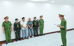 TP.HCM khởi tố 4 người đổ, san lấp trái phép hơn 1.000 tấn chất thải