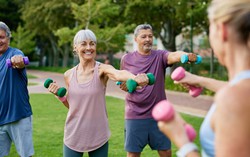Người sống thọ thường có 2 đặc điểm này trên cơ thể: Tưởng là khuyết điểm, hóa ra có thể là lợi thế