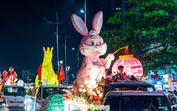 Tết Trung thu ở khu du lịch sôi động bậc nhất Quảng Ninh
