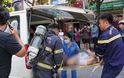 Cháy nhà 4 tầng ở Hà Nội, 5 người mắc kẹt