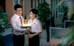 Agribank chuyển đổi số, hiện đại hóa hệ thống, tăng khả năng tiếp cận vốn và phụng sự khách hàng