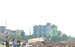 Khởi tố 5 đối tượng đổ trộm hàng nghìn tấn phế thải thi công Vành đai 2.5 và cải tạo sông Kim Ngưu