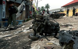 Cận cảnh hiện trường vụ đánh bom tại miền Nam, Thái Lan