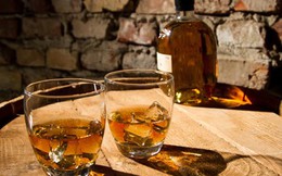 Rượu whisky - "Gà đẻ trứng vàng" của nền kinh tế nước Anh