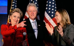Gia đình Clinton kiếm hàng trăm triệu USD như thế nào?