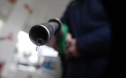 Giá dầu được dự báo về mức 40 USD/thùng