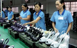 Việt Nam sắp thành “công xưởng” giày dép của thế giới?