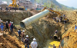 Sự cố đường ống nước sông Đà: “Sẽ còn vỡ vài lần nữa”