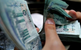 Đồng Ringgit lao dốc, khủng hoảng tài chính châu Á có lặp lại ở Malaysia?