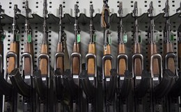 Khủng bố tại Paris: Súng AK-47 được mang vào Pháp như thế nào?