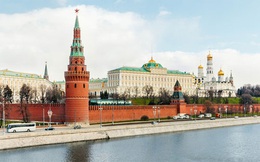 Tổ chức đánh giá tín nhiệm hàng đầu thế giới rút khỏi Nga