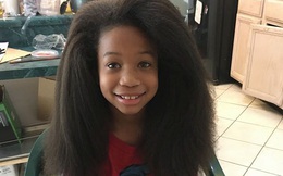 Cậu bé 10 tuổi nuôi tóc dài như con gái trong suốt 2 năm để tặng cho bệnh nhân ung thư