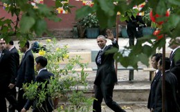 Tổng thống Obama rời chùa Ngọc Hoàng