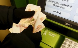 ​Kinh tế khó khăn, chính phủ Nga cắt giảm chi tiêu