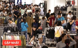 Người Sài Gòn - Hà Nội đổ xô đến các Trung tâm thương mại để săn hàng giảm giá khủng trong ngày Black Friday