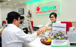 Lợi nhuận "chưa từng thấy" và những ẩn số tại VPBank
