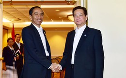 Thủ tướng Nguyễn Tấn Dũng gặp song phương lãnh đạo Thái Lan, Indonesia