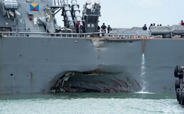 Phát hiện một số thi thể trong vụ va chạm tàu chiến Mỹ