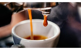 Uống cà phê buổi sáng: Thói quen sai lầm hàng triệu người và chính bạn đang mắc phải