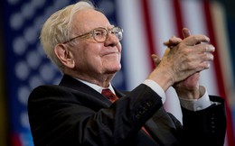Warren Buffett “ngầm chỉ trích” Tổng thống Trump trong bức thư thường niên