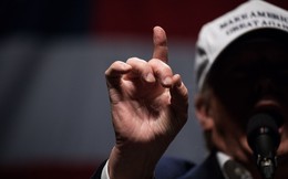 Tổng thống Trump: "Tôi có thể làm bất cứ điều gì tôi muốn"