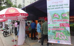 Dân Thủ đô vây kín mua thịt heo sạch đồng giá 39.000đ/kg