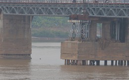 Hôm nay, dự kiến sẽ cấm đường cầu Long Biên để di chuyển quả bom dài 2m