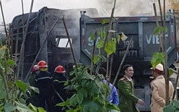 Phú Thọ: 4 xe ô tô bốc cháy dữ dội sau vụ tai nạn liên hoàn
